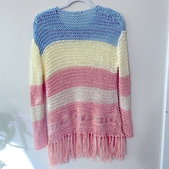 ENTRO Pastel Striped Knit Sweater w/ Fringe Size Medium - Picture 2 of 5